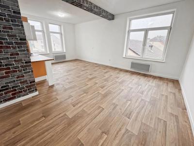 Appartement - 75 m² - 3 pièces