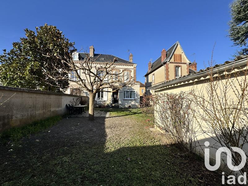 Maison - 171 m² - 6 pièces