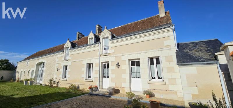 Maison - 204 m² - 9 pièces