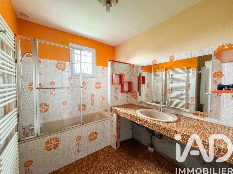 Maison - 95 m² - 5 pièces