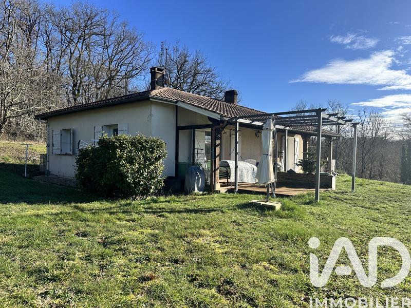 Maison - 121 m² - 4 pièces