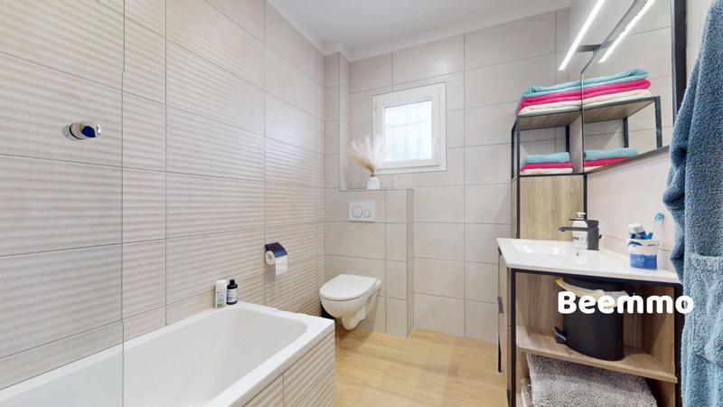 Maison - 130 m² - 4 pièces