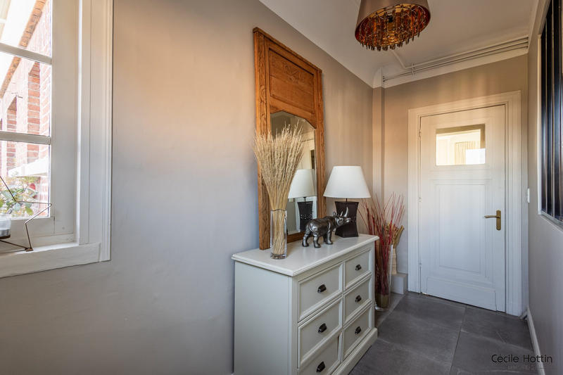 Maison ancienne - 260 m² - 8 pièces