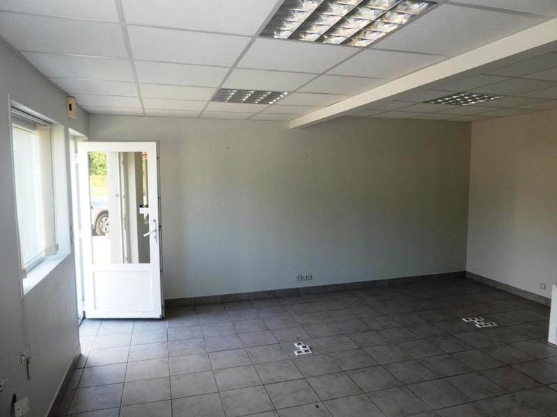 Local d'activité / Entrepôt - 260 m²