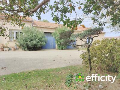 Maison - 240 m² - 5 pièces