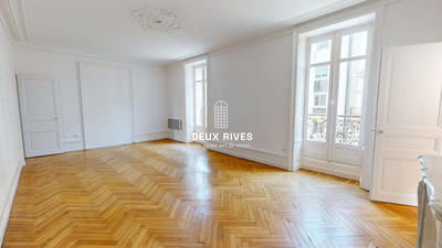 Appartement - 115 m² - 4 pièces