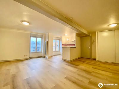 Appartement - 65 m² - 3 pièces