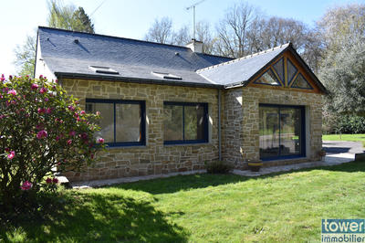 Maison - 178 m² - 8 pièces