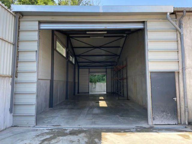 Bureau - 455 m² - 2 pièces