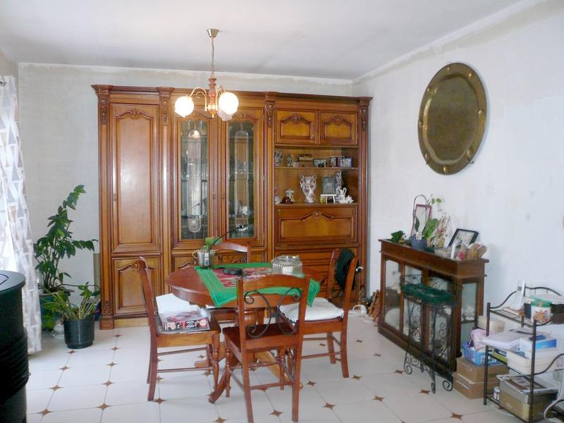 Maison - 104 m² - 5 pièces