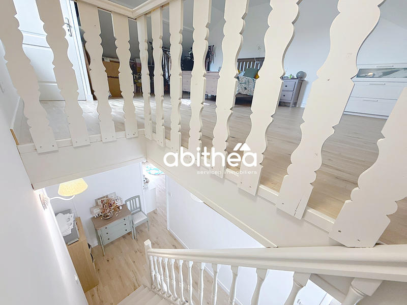 Maison - 165 m² - 7 pièces