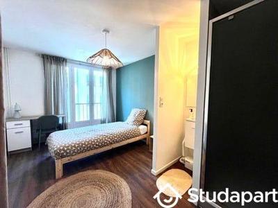 Chambre - 9 m² - 1 pièce