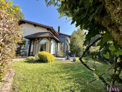 Maison - 118 m² - 5 pièces