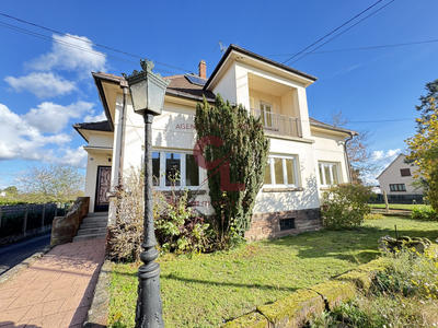 Maison - 191 m² - 8 pièces