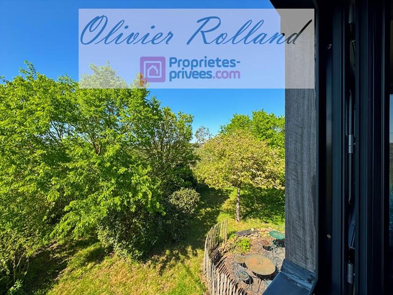 Maison - 212 m² - 12 pièces