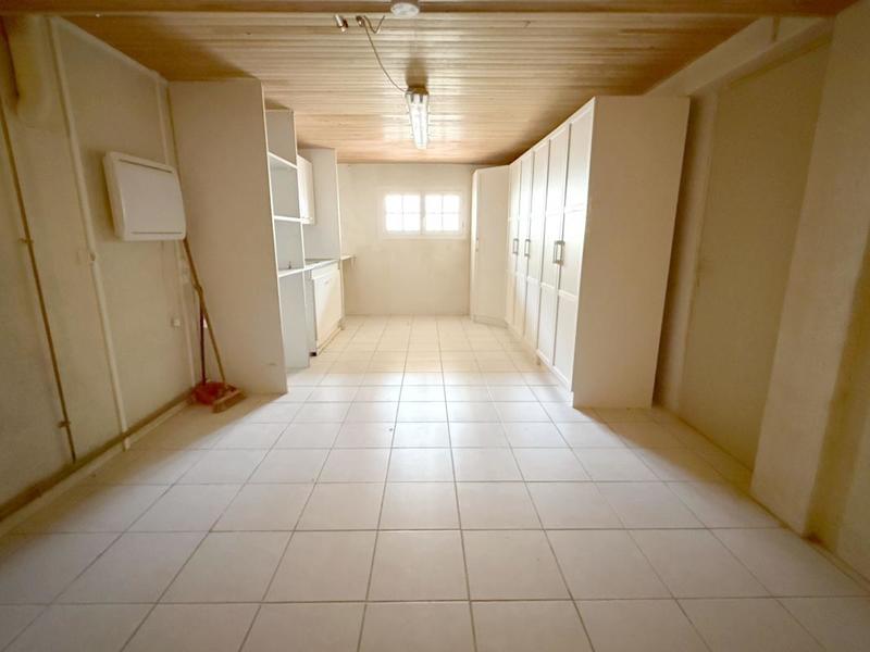 Villa - 183 m² - 5 pièces