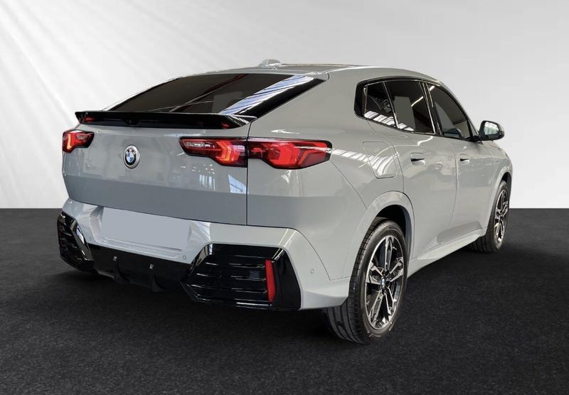 Bmw X2 20i 170 Pack m-Sport / Harman Kardon Coffre Elec Carplay Android Auto Keyless