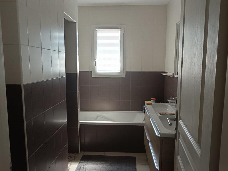 Villa - 85 m² - 4 pièces