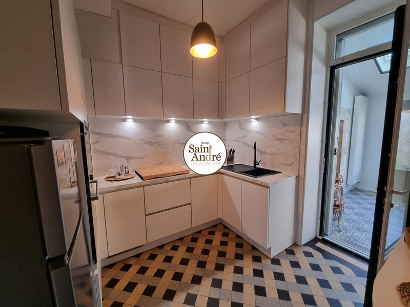 Maison - 165 m² - 8 pièces