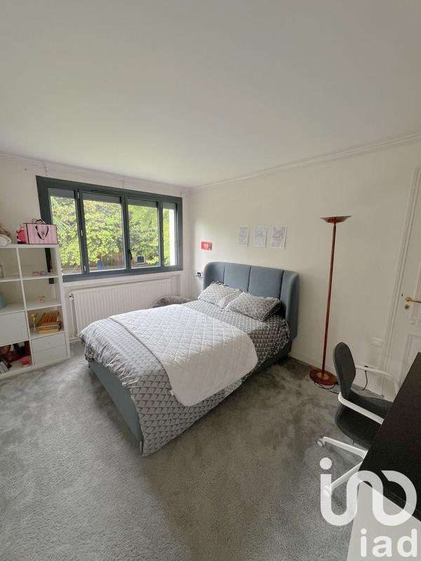 Maison - 335 m² - 8 pièces