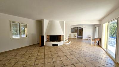 Maison - 143 m² - 5 pièces