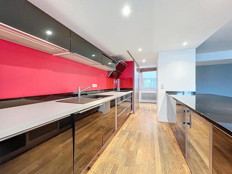 Appartement - 141 m² - 4 pièces