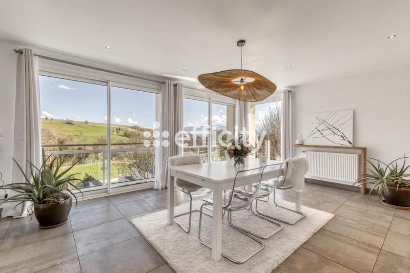 Maison - 188 m² - 6 pièces