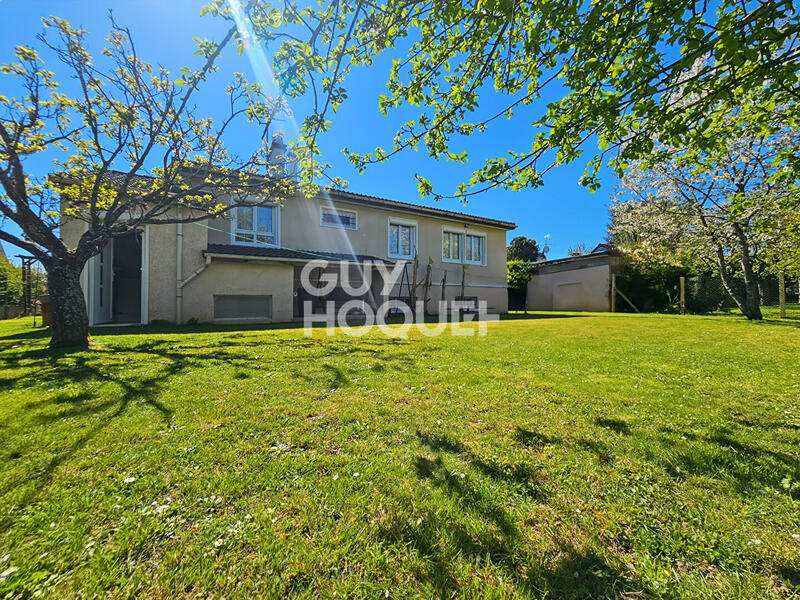 Maison - 92 m² - 6 pièces