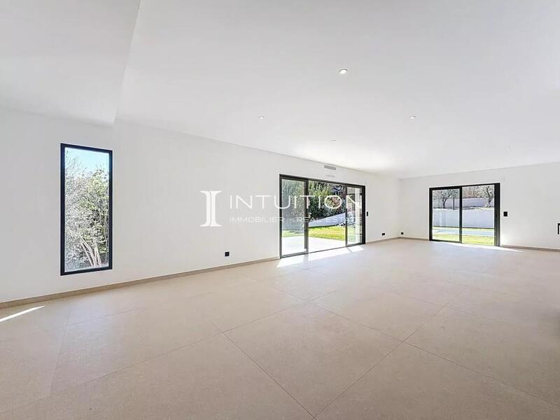 Maison - 162 m² - 4 pièces