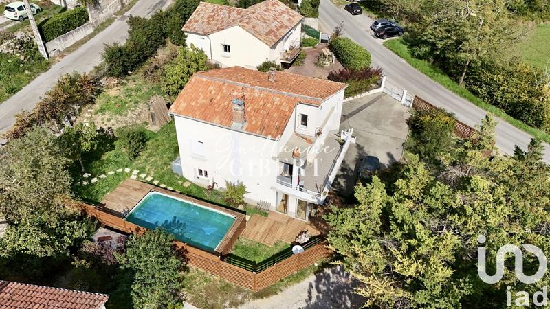 Maison - 147 m² - 7 pièces