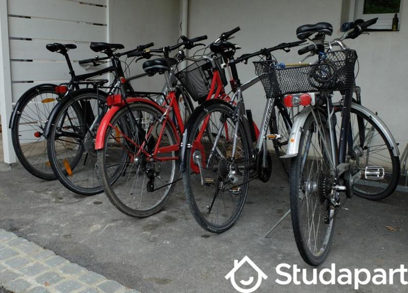 Chambre - 12 m² - 1 pièce