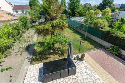 Maison - 191 m² - 9 pièces