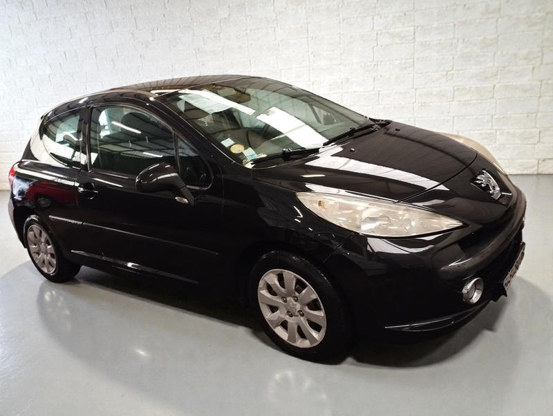 Peugeot 207 1.4 Hdi 70 Blue Lion Premium 3p