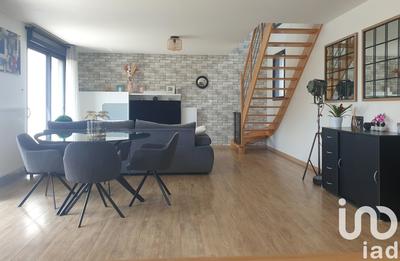 Maison - 96 m² - 4 pièces