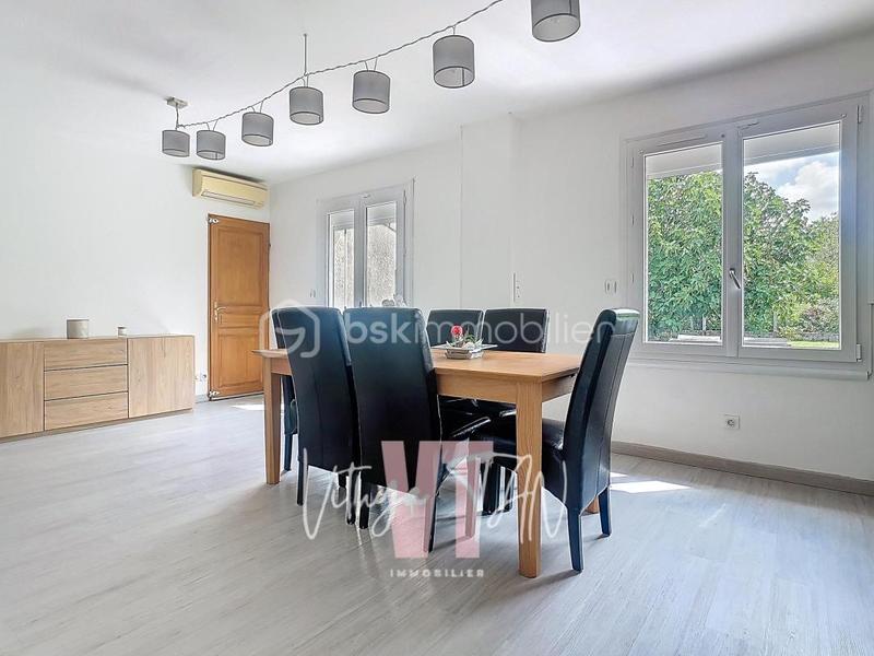 Maison - 120 m² - 6 pièces