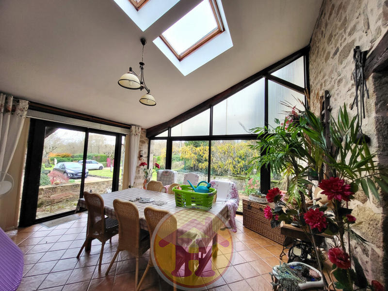 Maison - 192 m² - 6 pièces