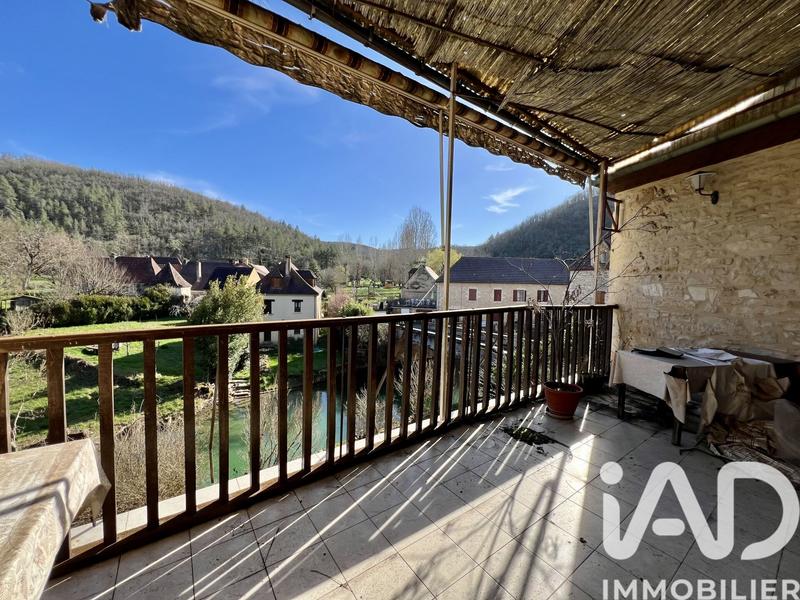 Maison de village - 166 m² - 7 pièces
