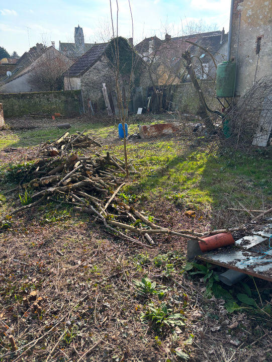 Corps de ferme - 140 m² - 9 pièces