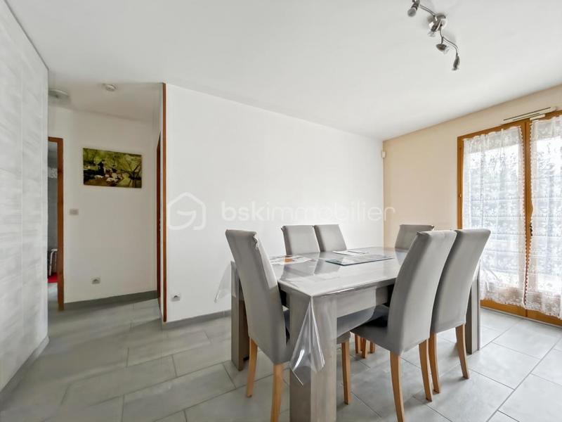Maison - 76 m² - 4 pièces