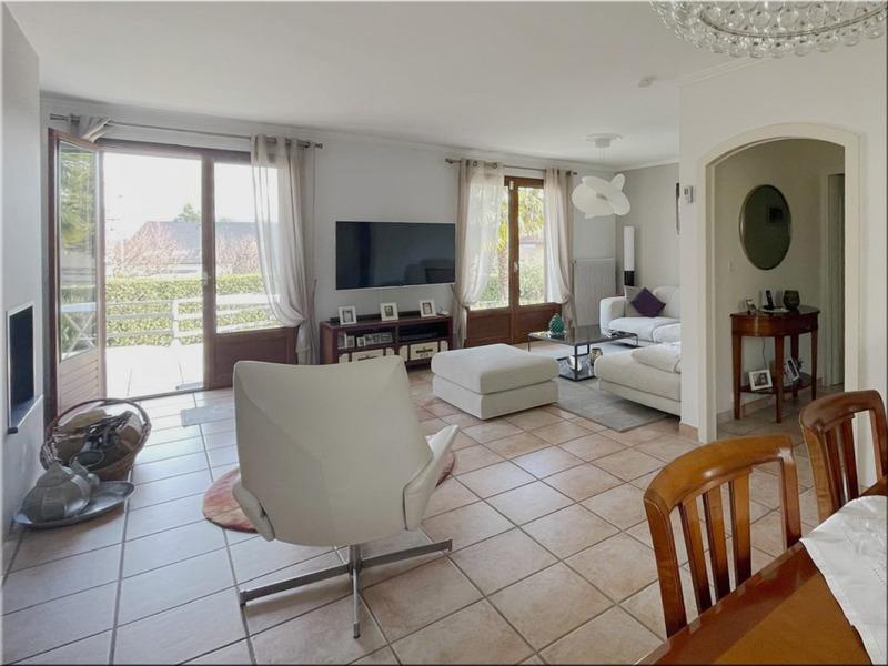 Maison - 152 m² - 6 pièces