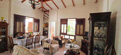 Maison - 94 m² - 4 pièces