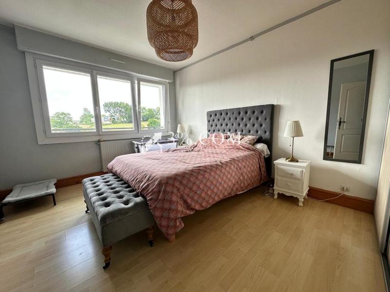 Maison - 106 m² - 6 pièces
