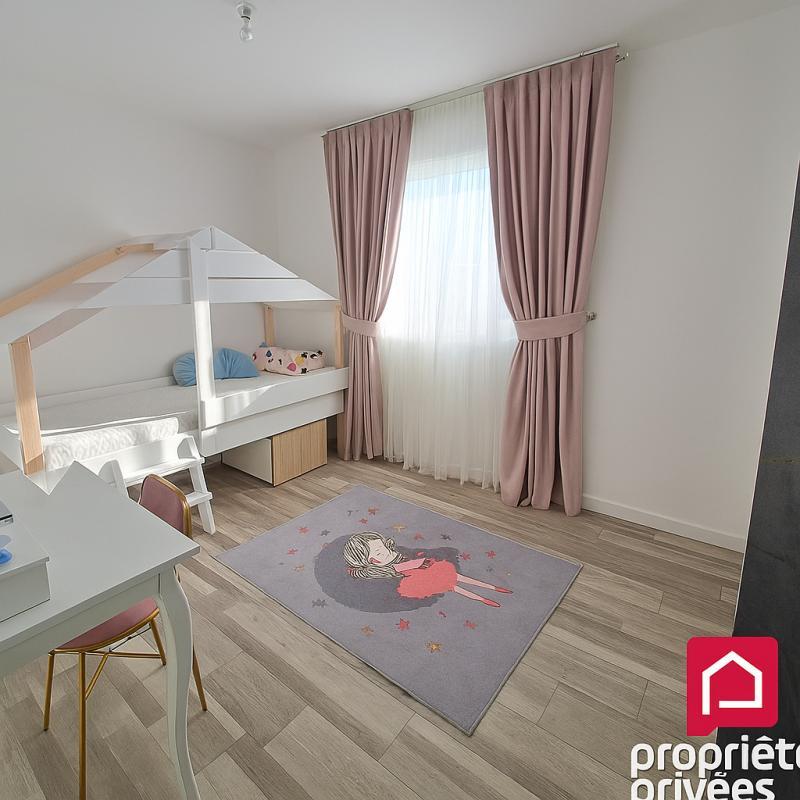 Maison - 103 m² - 5 pièces