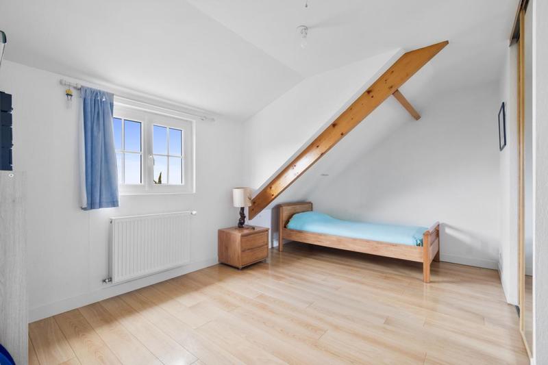 Maison - 134 m² - 7 pièces