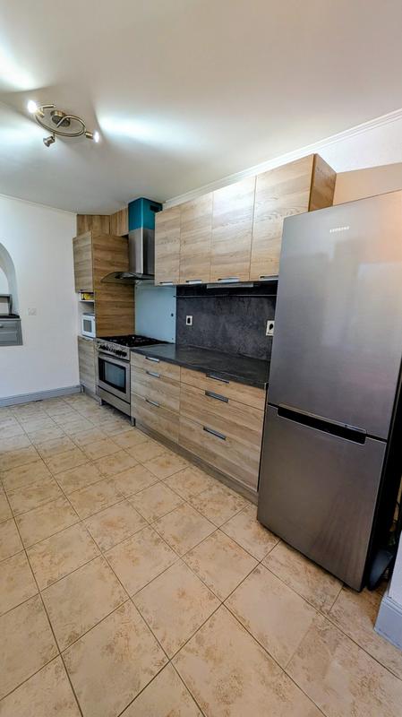 Maison ancienne - 170 m² - 8 pièces