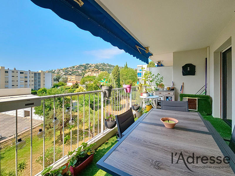 Appartement - 76 m² - 3 pièces