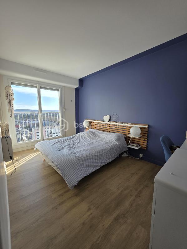 Appartement - 82 m² - 4 pièces