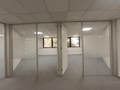 Bureau - 366 m²