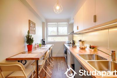 Chambre - 12 m² - 1 pièce