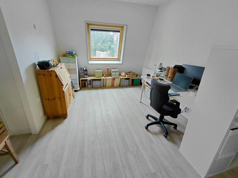 Maison - 93 m² - 4 pièces